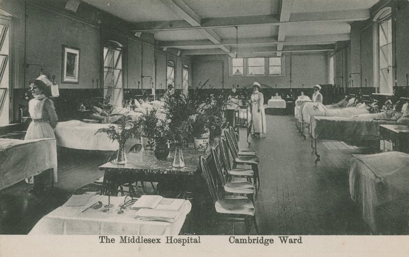Cambridge Ward, The Middlesex Hospital, Londra. Cartolina inviata il 16 agosto 1913. da English Photographer