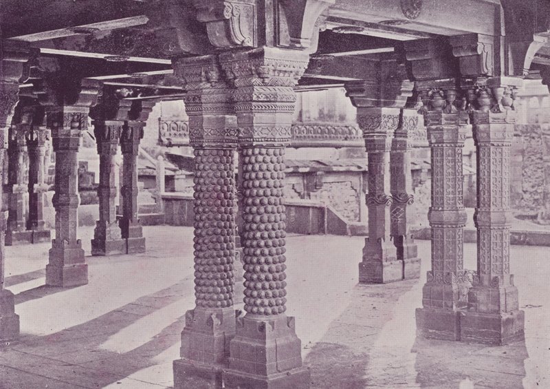 Pilastri scolpiti, Panch-Mahal, Futtehpur-Sikri da English Photographer