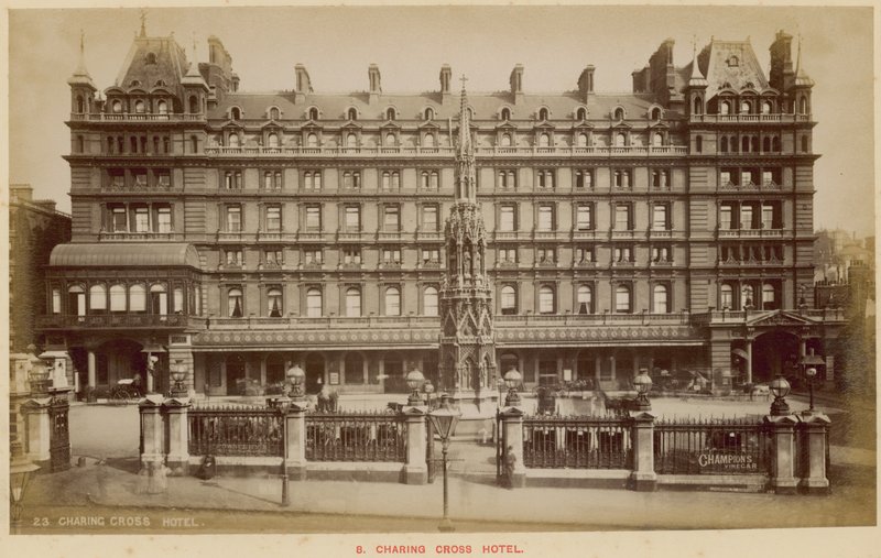Charing Cross Hotel, Londra da English Photographer