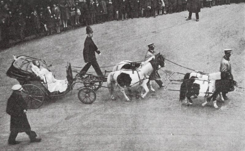 La carrozza di Cenerentola, Lord Mayor