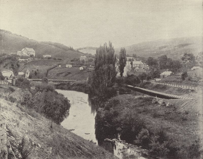 Clarendon, con la pista dei tubi, acquedotto di Adelaide da English Photographer