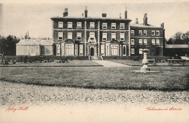Cley Hall da English Photographer