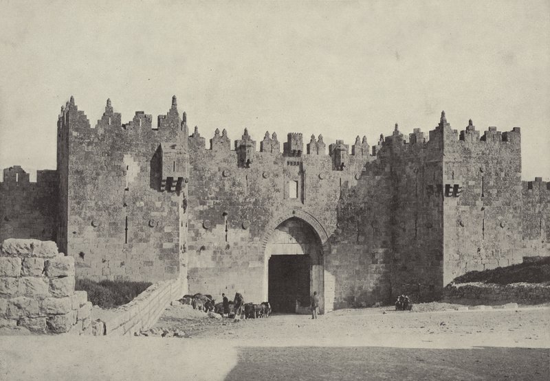 Porta di Damasco, che si apre verso Nazareth da English Photographer
