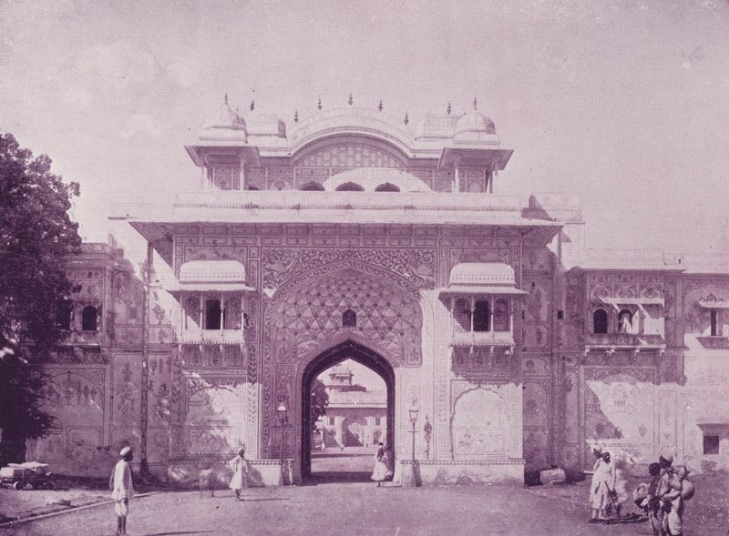 Ingresso al Palazzo del Maharajah, Jeypore da English Photographer