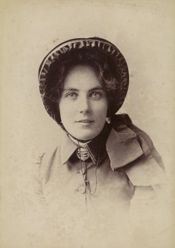 Salvazionista femminile da English Photographer
