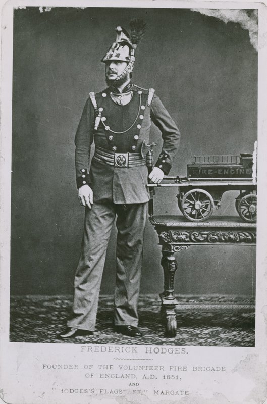 Frederick Hodges, fondatore della Brigata Volontaria dei Pompieri d