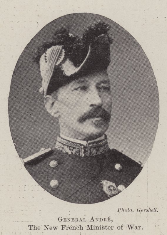 Generale Andre, il nuovo ministro della guerra francese da English Photographer