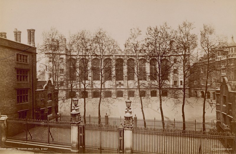 Vista generale della Grande Sala del Christs Hospital da English Photographer