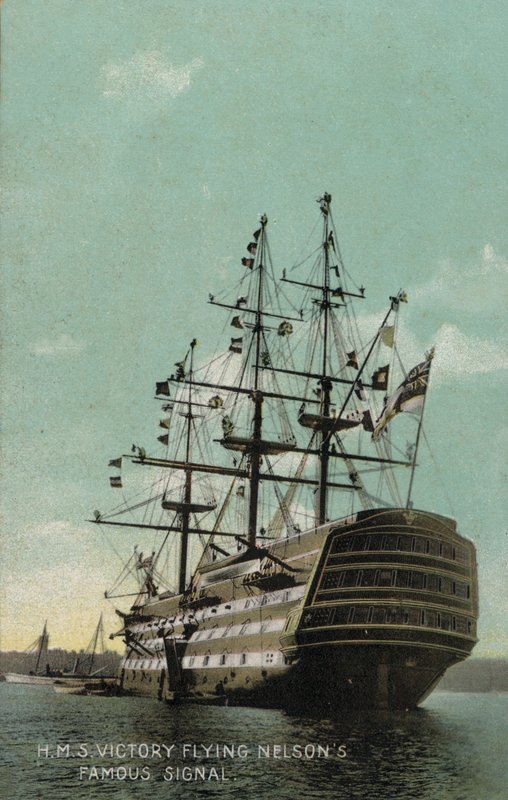 HMS Victory che issa il famoso segnale di Nelson da English Photographer