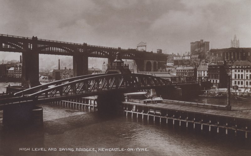 Ponti High Level e Swing, Newcastle-On-Tyne da English Photographer