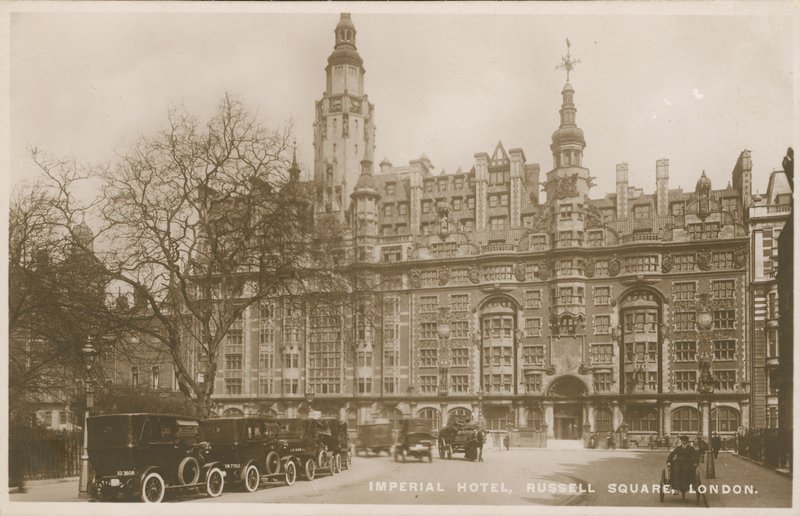 Imperial Hotel, Russell Square, Londra da English Photographer