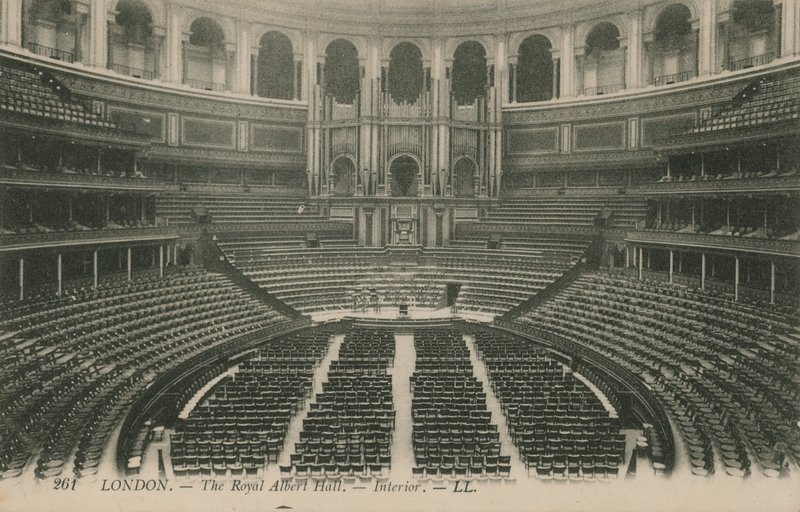 Interno della Royal Albert Hall, Londra da English Photographer