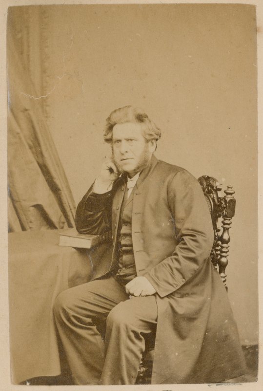 J C Miller, Vicario di Greenwich da English Photographer