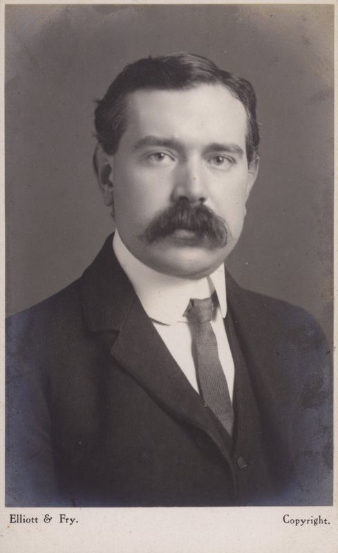 John Ambrose Fleming (1849-1945), ingegnere elettrico e fisico inglese da English Photographer