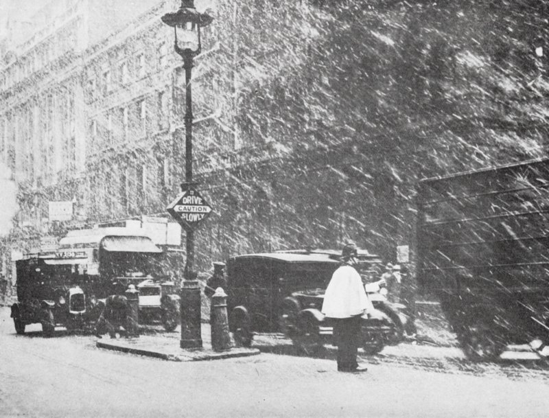 Londra nella neve da English Photographer