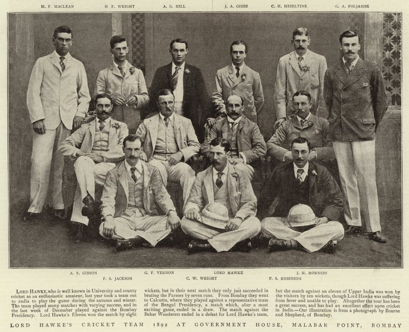 La squadra di cricket di Lord Hawke del 1892 a Government House, Malabar Point, Bombay da English Photographer