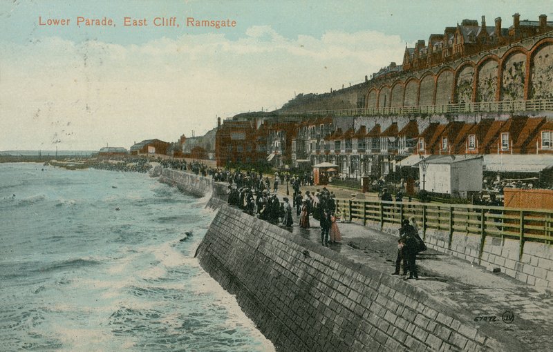 Lower Parade, East Cliff, Ramsgate da English Photographer