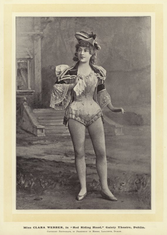Miss Clara Webber, in Cappuccetto Rosso, Gaiety Theatre, Dublino da English Photographer