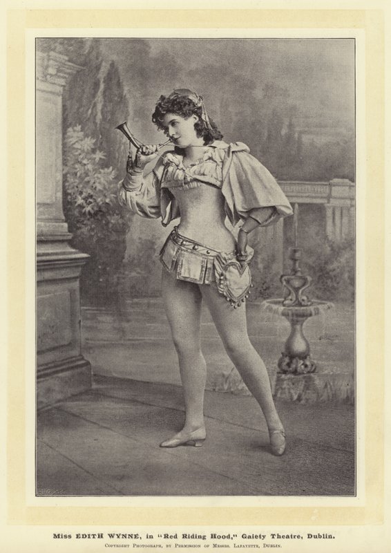 Miss Edith Wynne, in Cappuccetto Rosso, Gaiety Theatre, Dublino da English Photographer