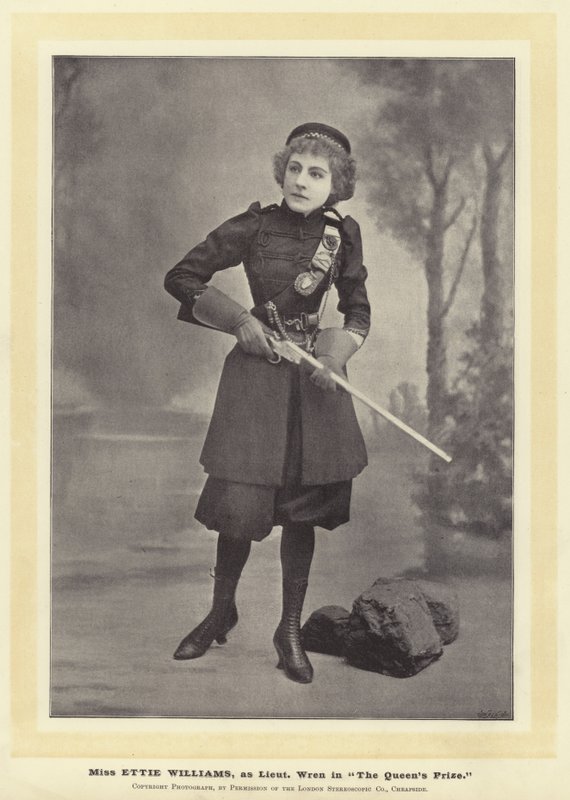 Miss Ettie Williams, come Tenente Wren in The Queens Prize da English Photographer