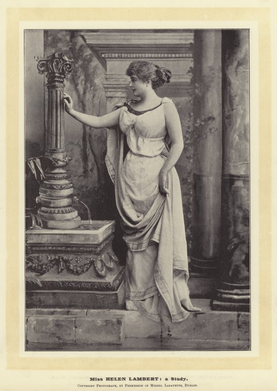 Miss Helen Lambert: uno Studio da English Photographer