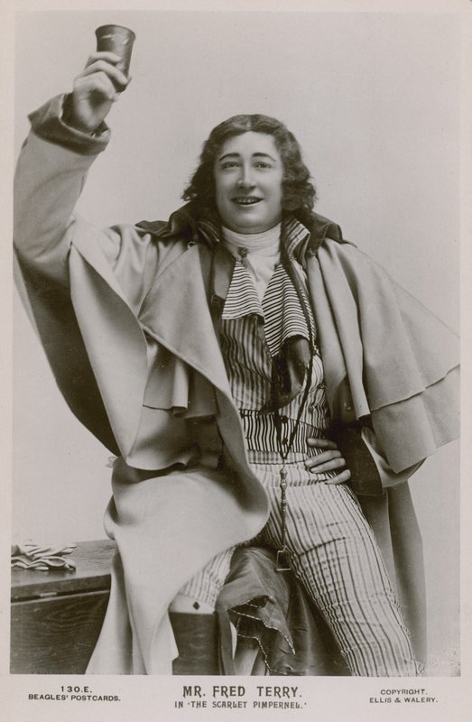 Mr Fred Terry, in The Scarlett Pimpernell da English Photographer