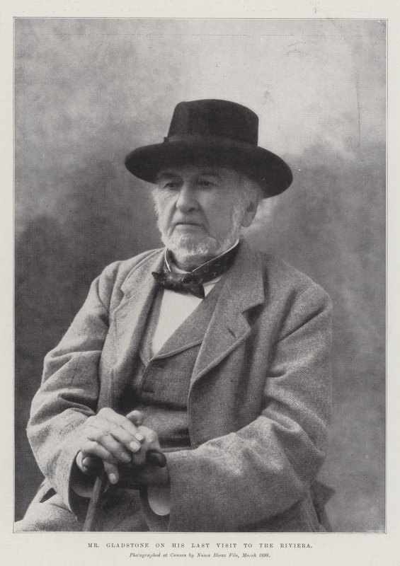 Mr Gladstone durante la sua ultima visita alla Riviera da English Photographer