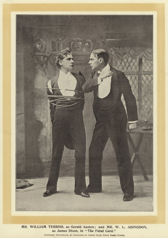 Mr William Terriss, come Gerald Austen; e Mr W L Abingdon, come James Dixon, in The Fatal Card da English Photographer