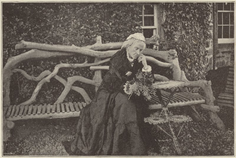 La signora Gladstone nel giardino del castello di Blackcraig da English Photographer