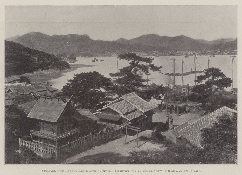Nagasaki, che il governo giapponese ha permesso agli Stati Uniti di utilizzare come base militare da English Photographer