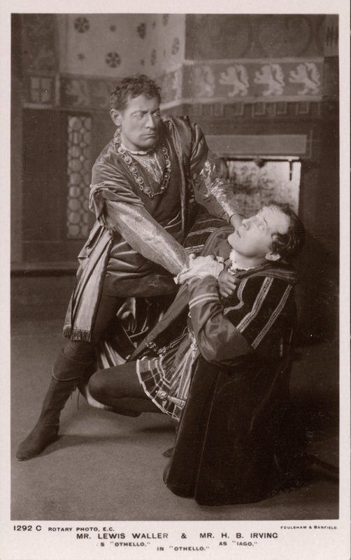 Otello che strangola Iago, Lewis Waller e H B Irving da English Photographer