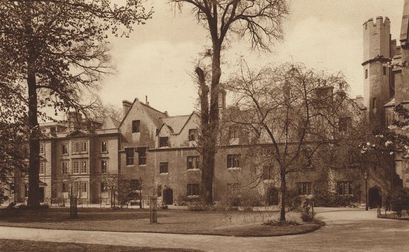 Oxford: Balliol College, il lato ovest del Giardino Quadrangolo da English Photographer
