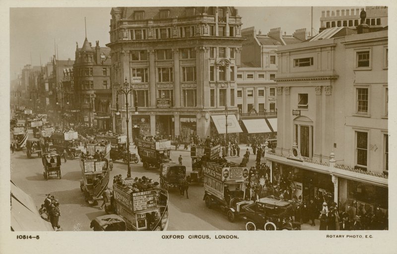 Oxford Circus, Londra da English Photographer