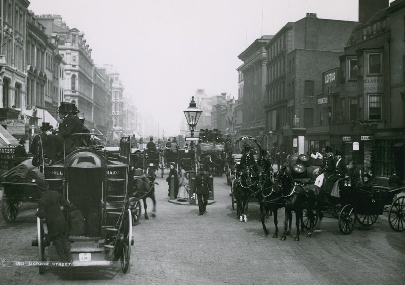 Oxford Street, Londra da English Photographer