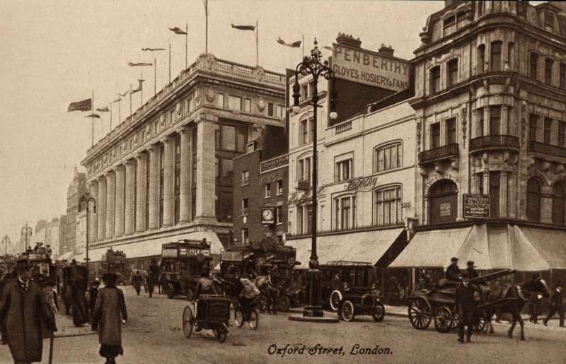 Oxford Street, Londra, Selfridges da English Photographer