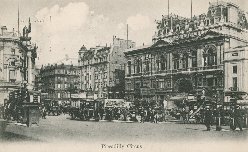 Piccadilly Circus da English Photographer