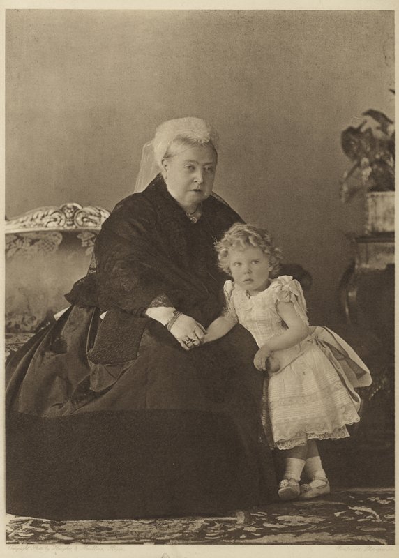 Ritratto della Regina Vittoria da English Photographer
