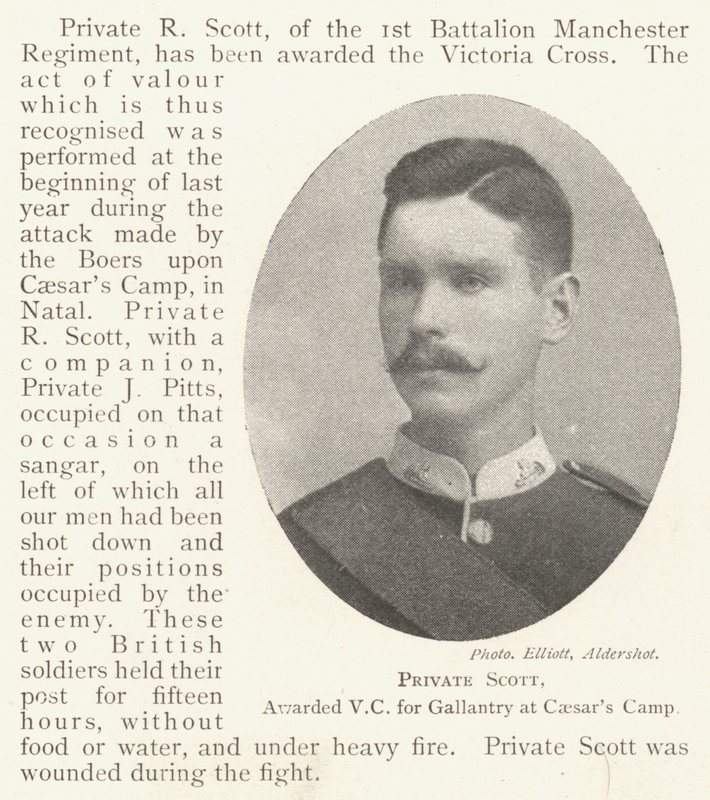 Il soldato Scott, insignito della VC per il coraggio al Caesars Camp da English Photographer