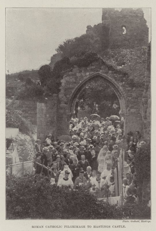 Pellegrinaggio cattolico romano al castello di Hastings da English Photographer