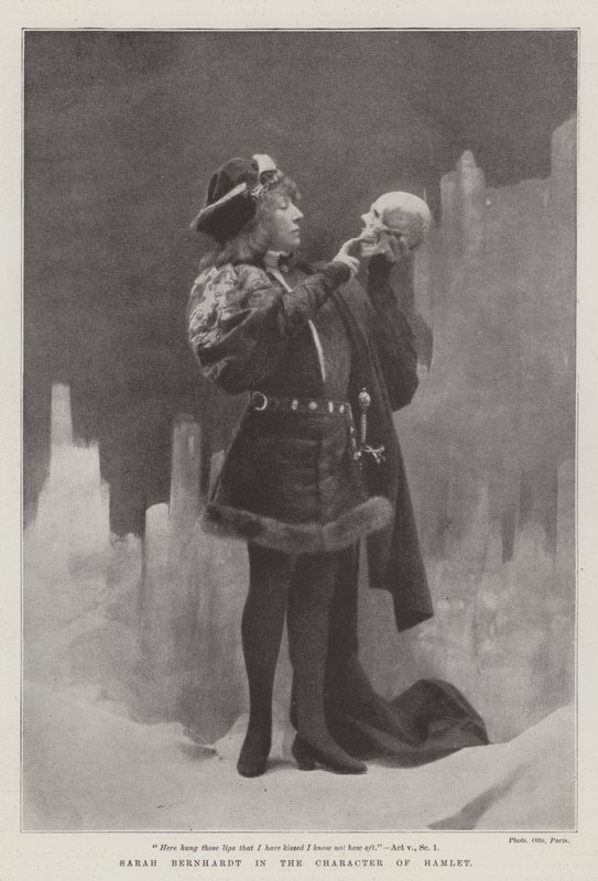Sarah Bernhardt nel ruolo di Amleto da English Photographer