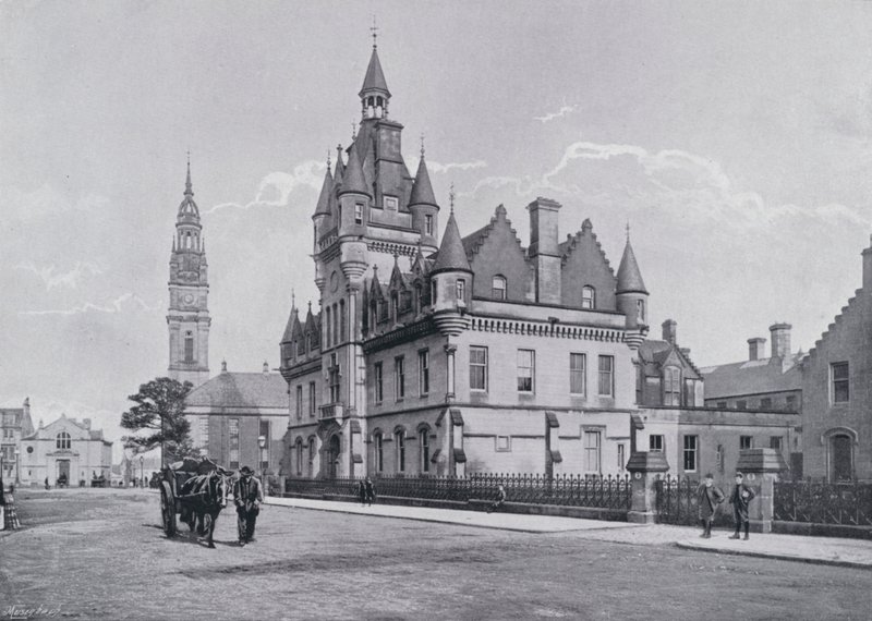 Scozia: Greenock, il Tribunale da English Photographer