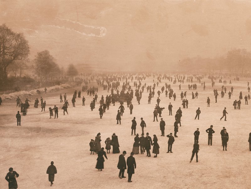 Pattinaggio sul Serpentine da English Photographer