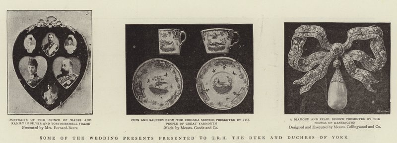 Alcuni dei regali di nozze presentati a TRH il Duca e la Duchessa di York da English Photographer