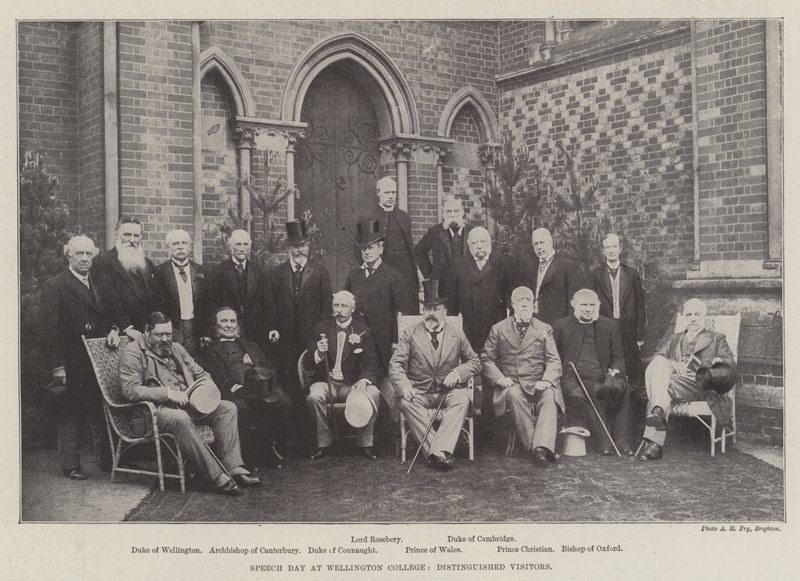 Giornata dei discorsi al Wellington College, visitatori illustri da English Photographer