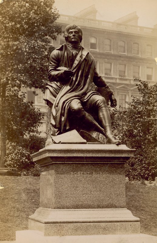 Statua di Robert Burns da English Photographer
