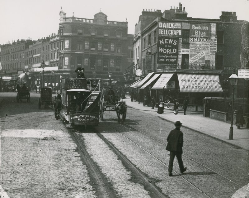 The Angel, Islington, Londra da English Photographer