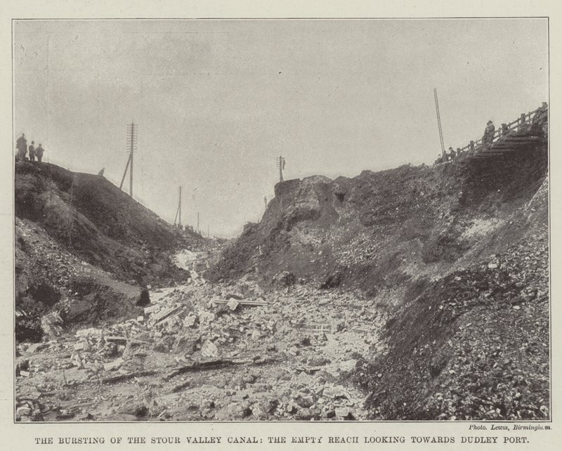 La rottura del canale della Stour Valley, il tratto vuoto verso Dudley Port da English Photographer
