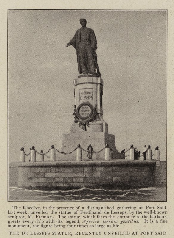 La statua di De Lesseps, recentemente inaugurata a Port Said da English Photographer
