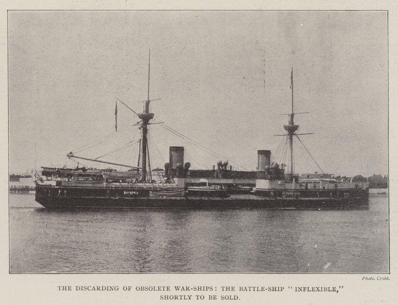 La dismissione delle navi da guerra obsolete, la nave da battaglia Inflexible, prossima alla vendita da English Photographer