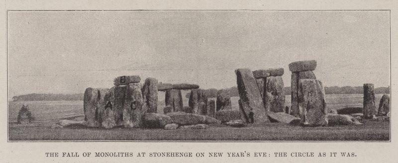 La caduta dei monoliti a Stonehenge alla vigilia di Capodanno, il cerchio com